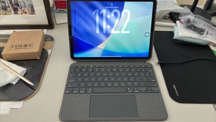 Logitech Combo iPad Pro Keyboard Folio for Apple iPad Pro 11 (1st, 2nd, 3rd & 4th Gen) with detachable backlit keyboard - Oxford Grat