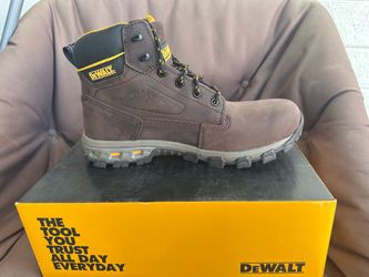 Dewalt boots 🥾 new