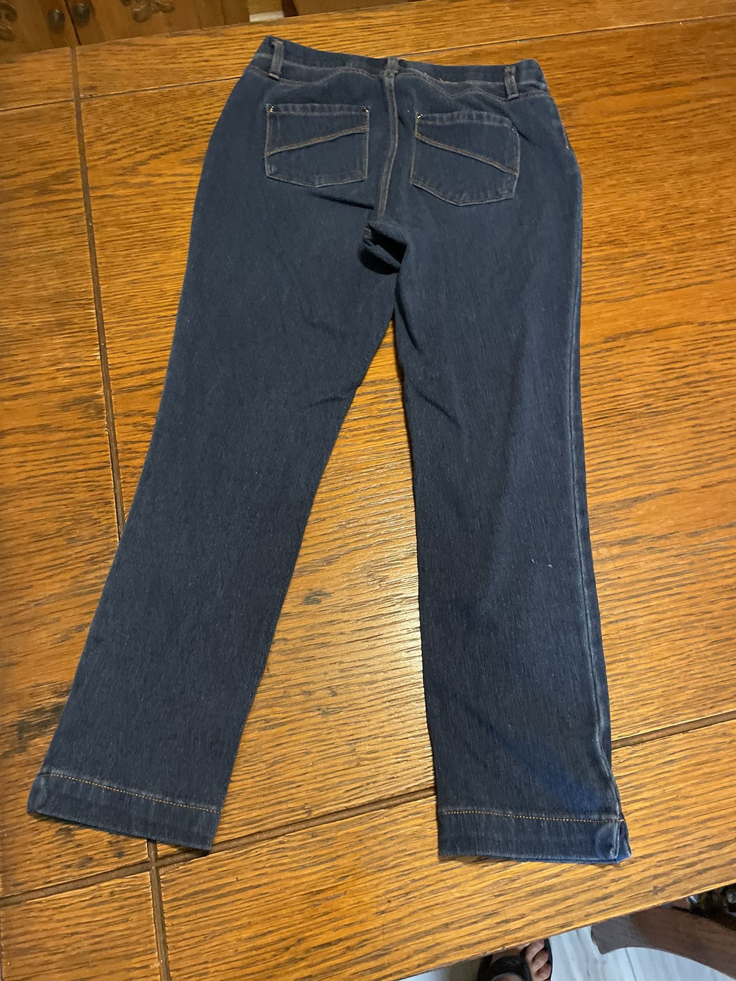 Time And Tru Pull On Jeans