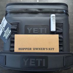 New YETI Hopper Flip 12 Portable Soft Cooler Black Model YHOPFLIP12