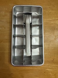 Vintage aluminum ice tray