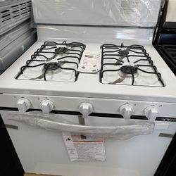 GE 30” Freestanding Gas Range Gas stove/oven (4 burners) | ($0 Down) | No Credit Needed