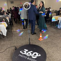 360 Photo Booth camera For 2-4 People Used In Good Condition