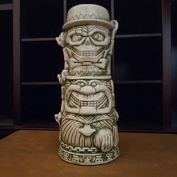 Haunted Mansion Hitchhiking Ghosts – Disneyland Trader Sam’s Enchanted Tiki Bar – 2nd Edition Disney Tiki Mug