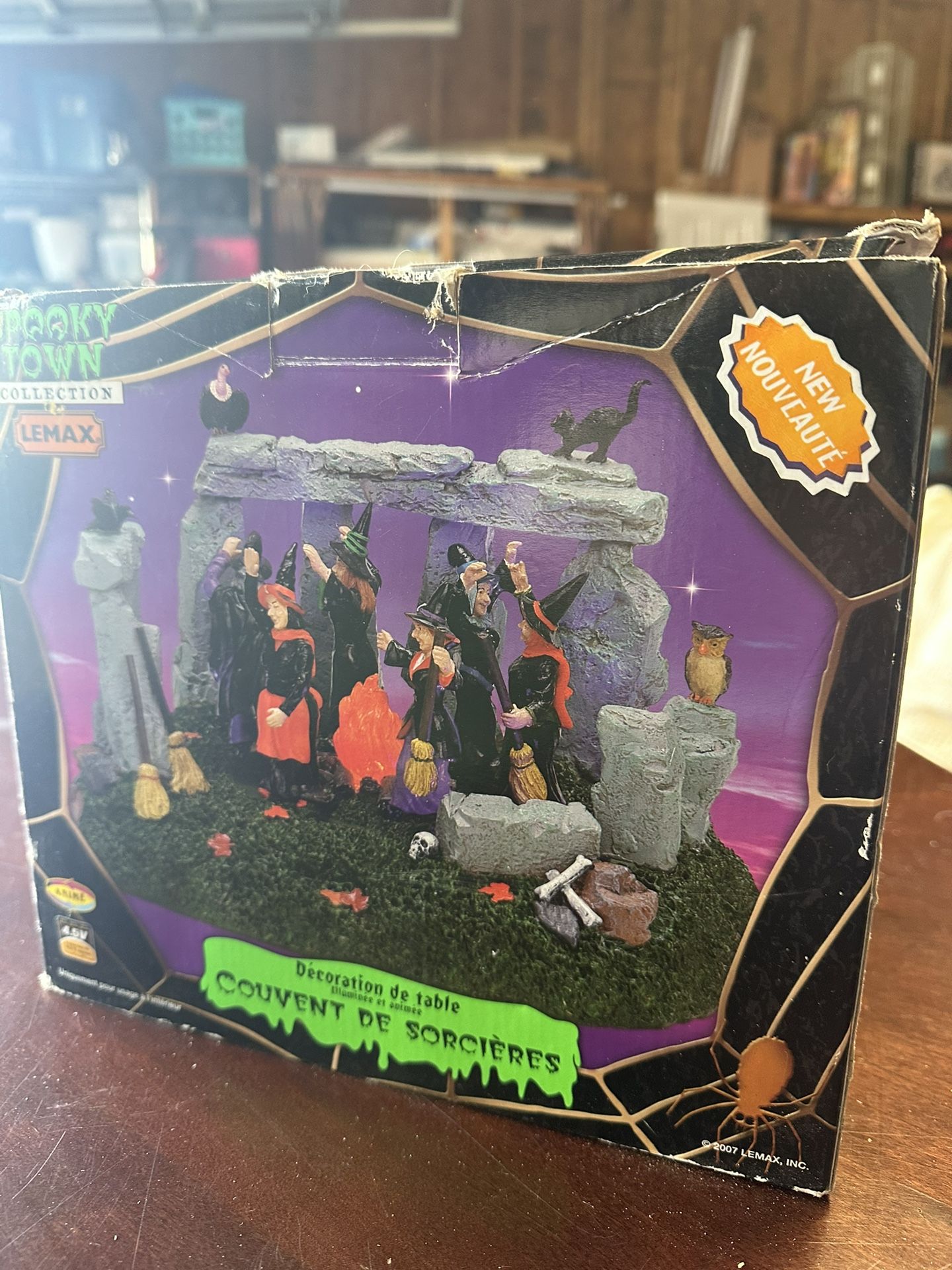 Lamas Spooky Town Witches Coven