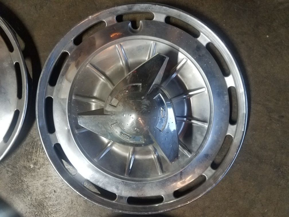 4 1962 Chevy Impala SS hub caps for Sale in Riverside CA OfferUp
