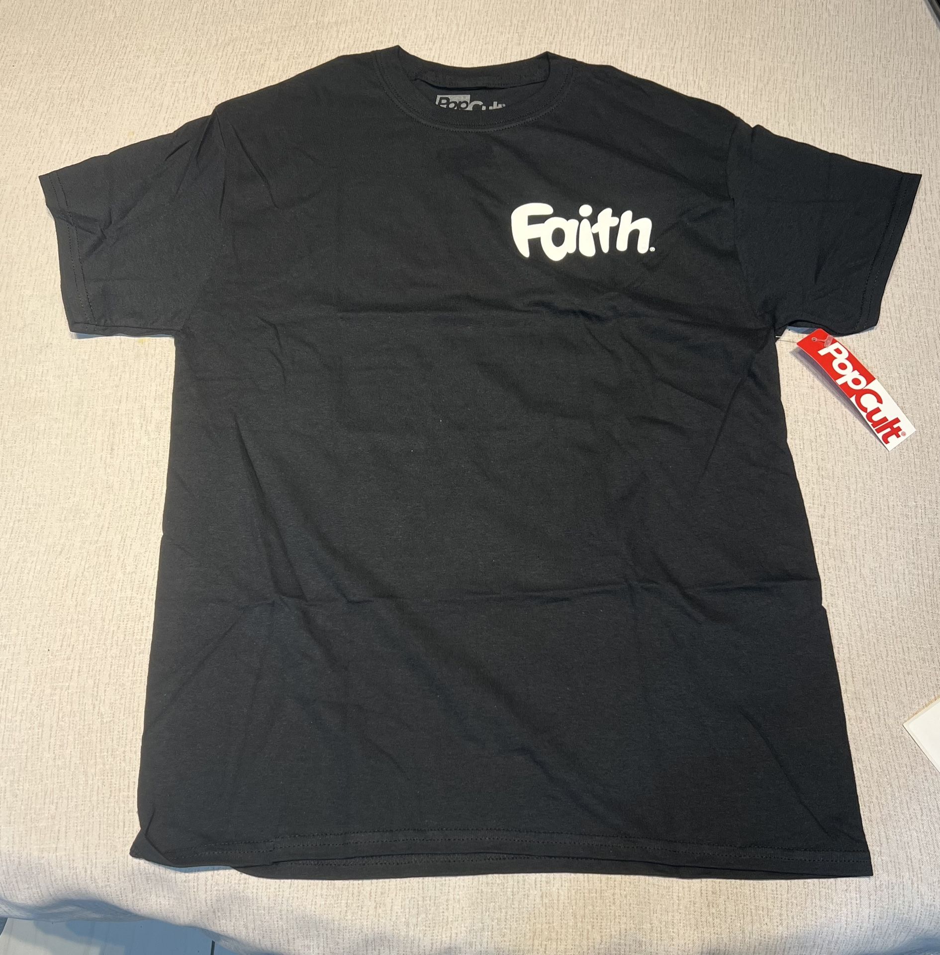 New Pop Cult Black Medium T-shirt Faith