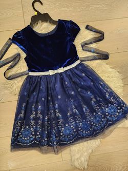 Nre Beautiful Christmas Dress,  7Y,  $25