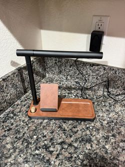 Wireless Charger And Night Lamp