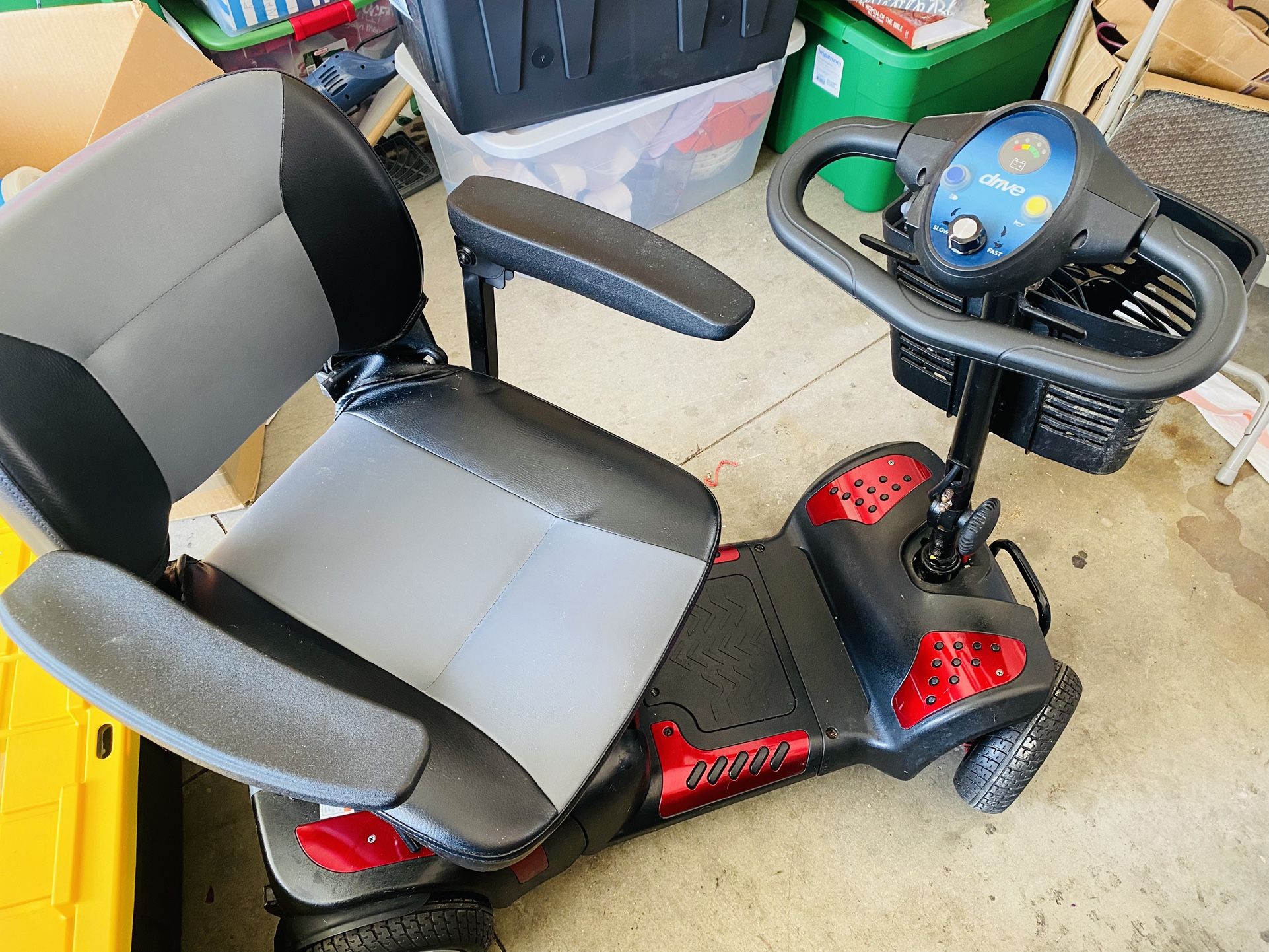 For Sale 4w Drive Mobility Phoenix Scooter