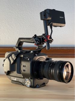 Sony FS7 With Lens