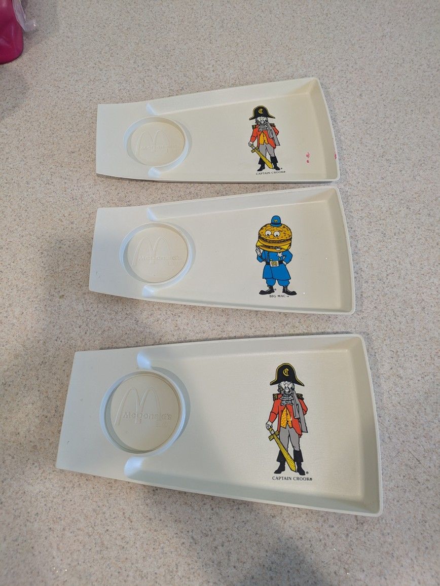 1970 Mcdonald's Trays With Characters