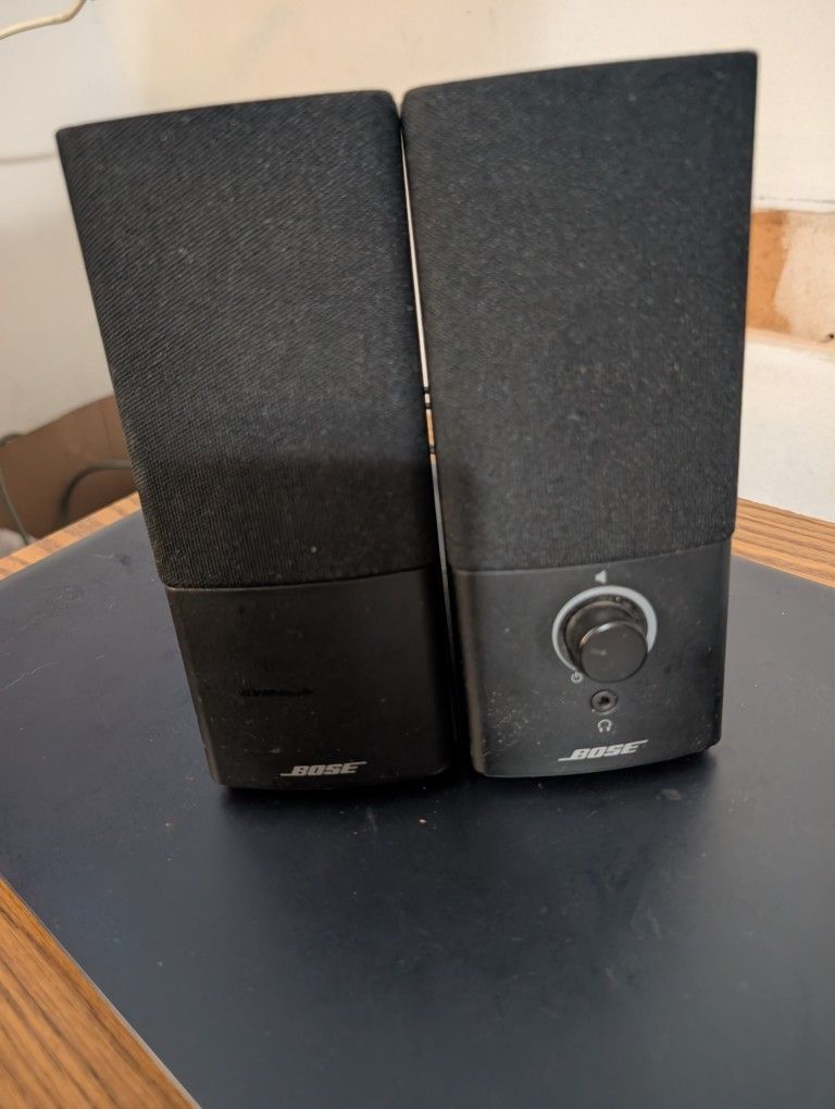 Bose Companion 2 Series III Computer Speaker Set