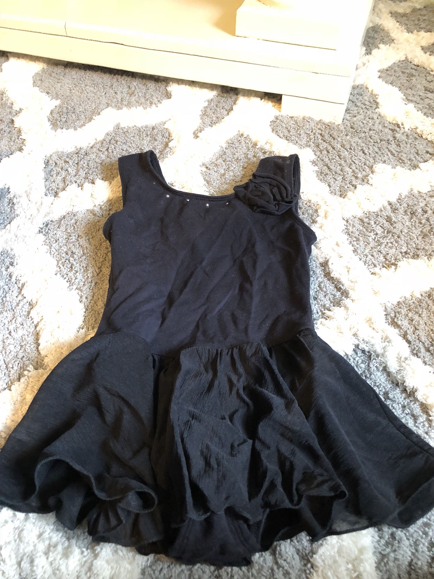 Girls ballet onesie worn once size 6/6x