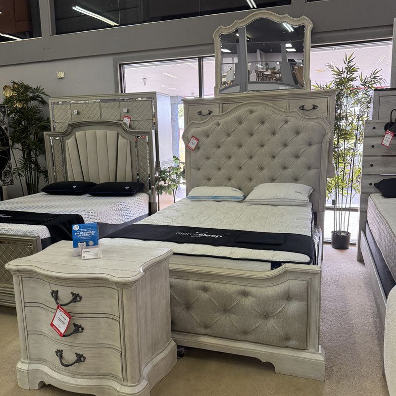 A. White Queen Uph. Bed, Dresser, Mirror, Nightstand / 4-piece Set