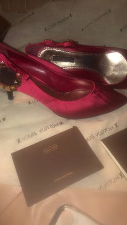 AUTHENTIC LOUIS VUITTON PUMPS ( in box)