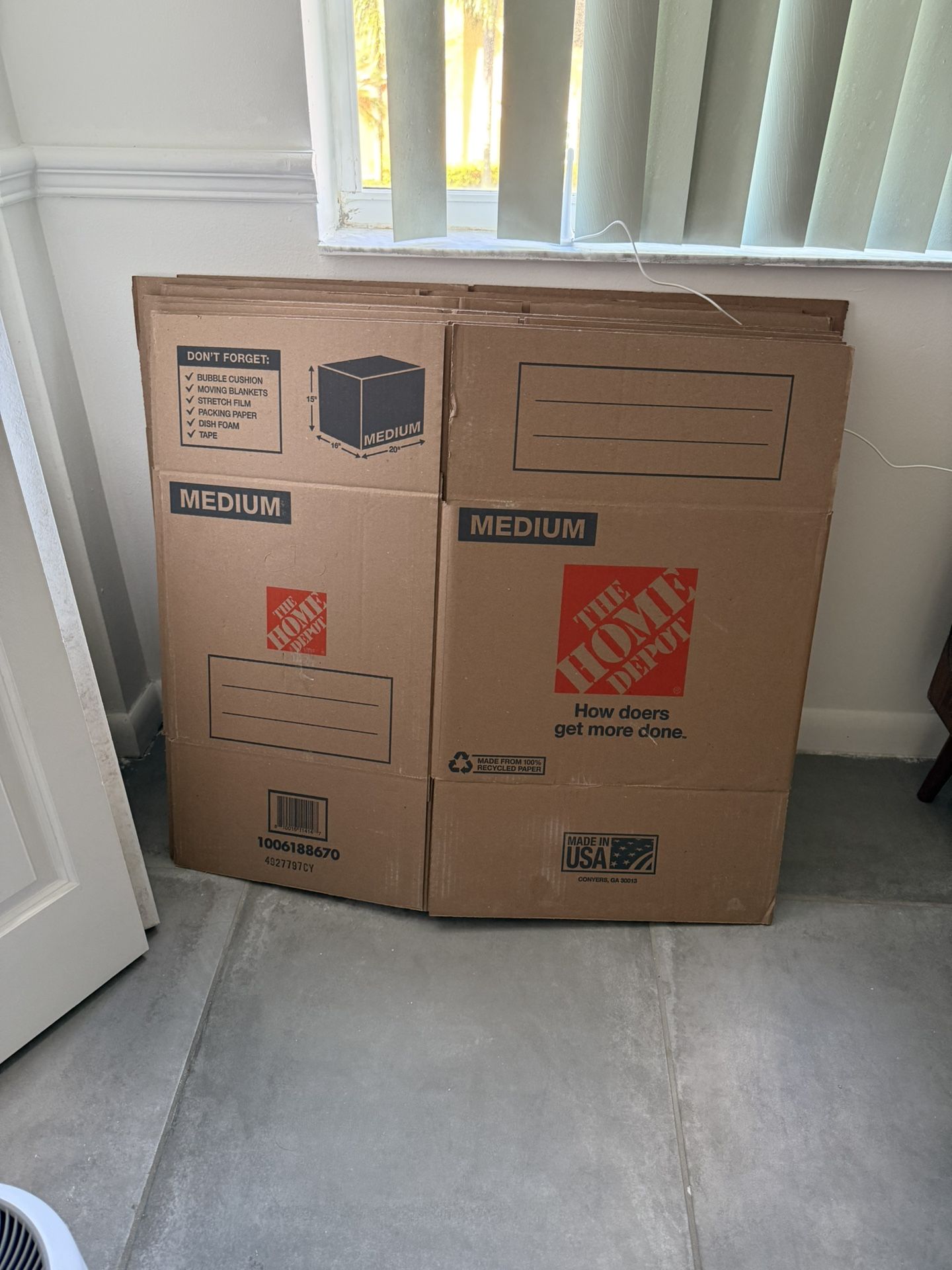 Home Depot Moving Boxes Medium (8 Boxes)