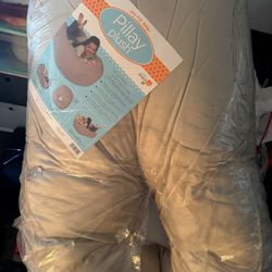 Kids Pillar Plush Lounger