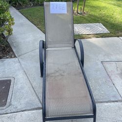 Outdoor Lawn/Patio Chair