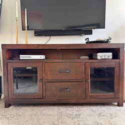 Wood Console TV