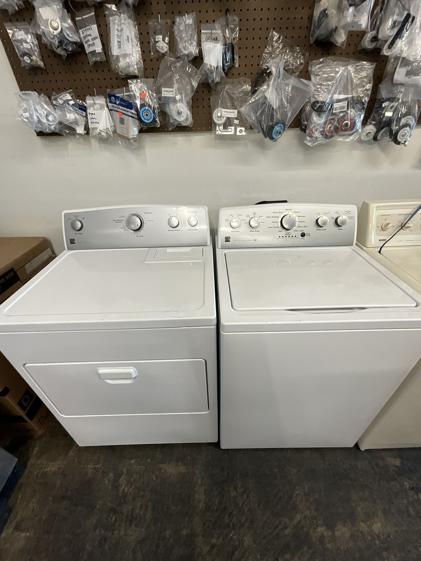 USED KENMORE WASHER AND DRYER SET