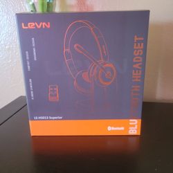 Brand New Wireless Headset w/ Mic 