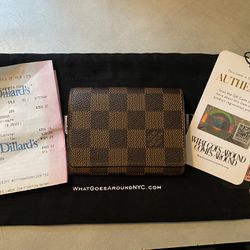 Louis Vuitton Wallet for Sale in Rosenberg, TX - OfferUp
