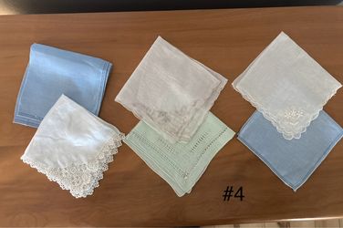 Lot of 6 Vintage Ladies Handkerchiefs. Excellent condition. (Johnstown Ohio)
