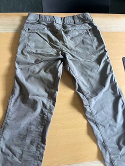2 pair of 5/11 pants women’s 2