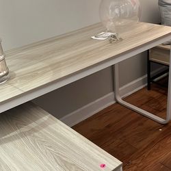 L shaped Desk