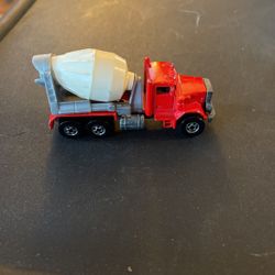 Vintage Hot Wheels Peterbilt Cement Mixer
