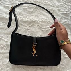 Saint Laurent Le 5 à 7 Hobo Bag – Black Smooth Leather – Like New w/ Box