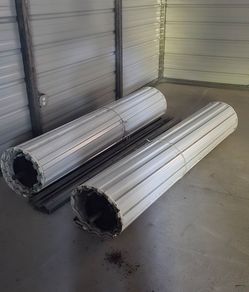 Roll up doors  -6 feet * 6 feet