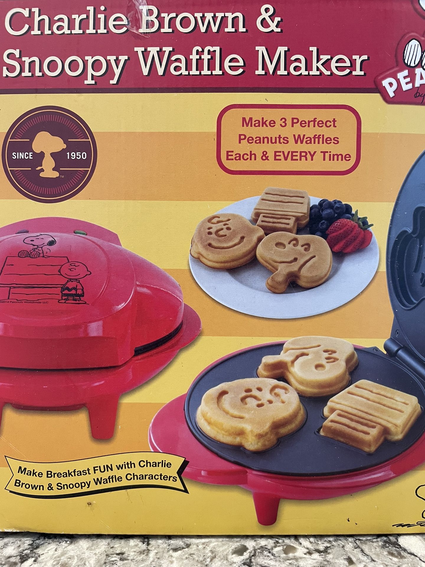 waffle make charlie brown and snoopy