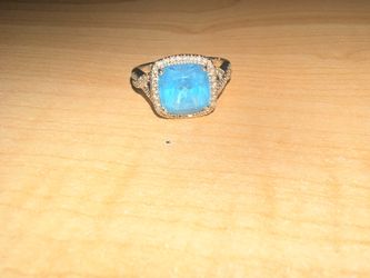 14k White gold aqua marine and diamond ring