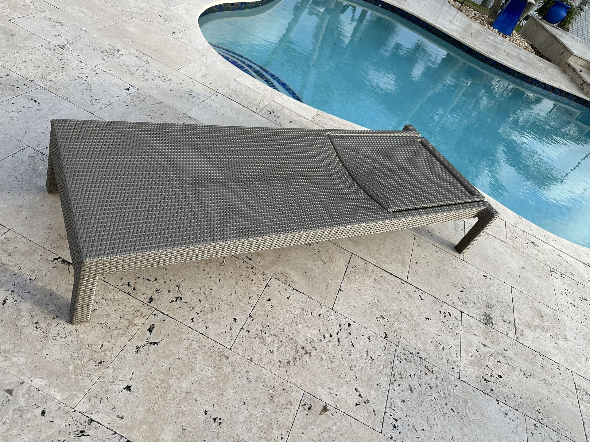 Outdoor Pool Lounger