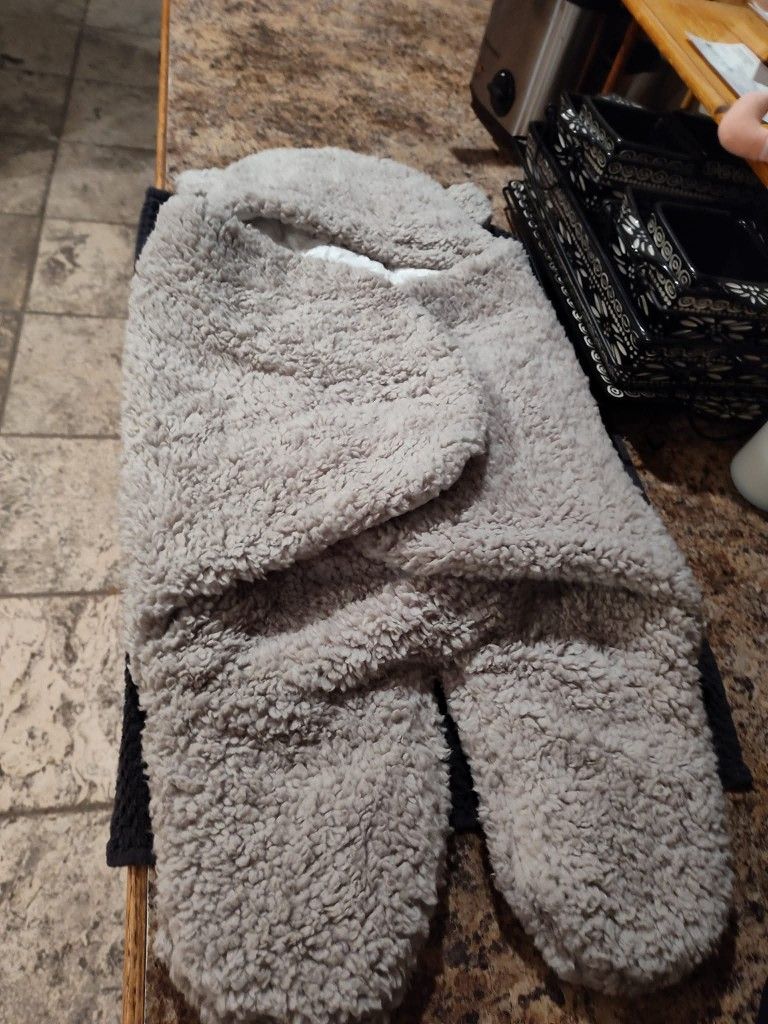 Swaddle Blanket/Coat-NEW
