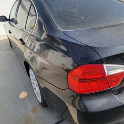 BMW  2006 330i 