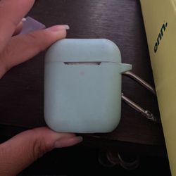 AirPods First Gen
