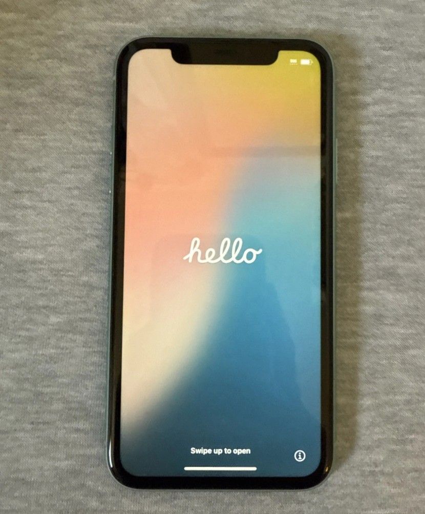 iPhone 11 Teal Blue Green 64GB 6.1in Display Unlocked Phone