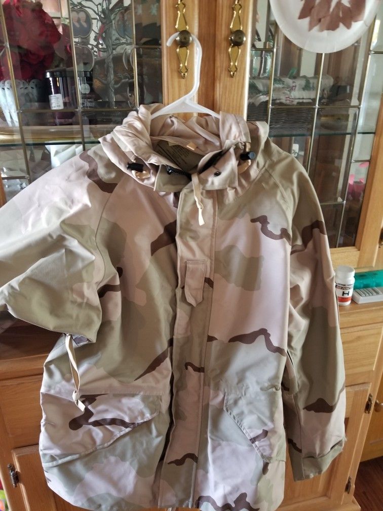 Goretex Raincoat