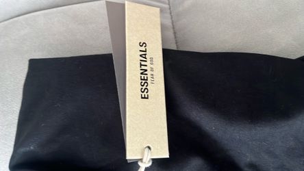 Essentials Black tee size XS