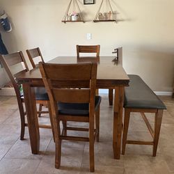 Dining Set with 4 chairs and bench