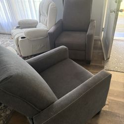 FREE CHAIRS (recliners) 