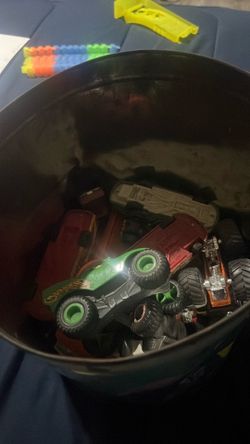 Cars in a bucket