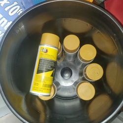 7 Cans Cat Yellow Primer