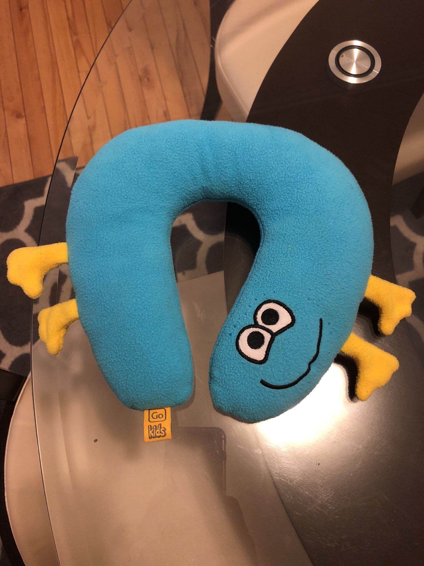 Infant travel neck pillow