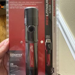 Milwaukee USB Rechargeable Flashlight