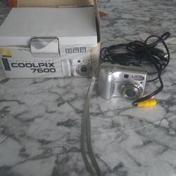 Nikon Digital Camera