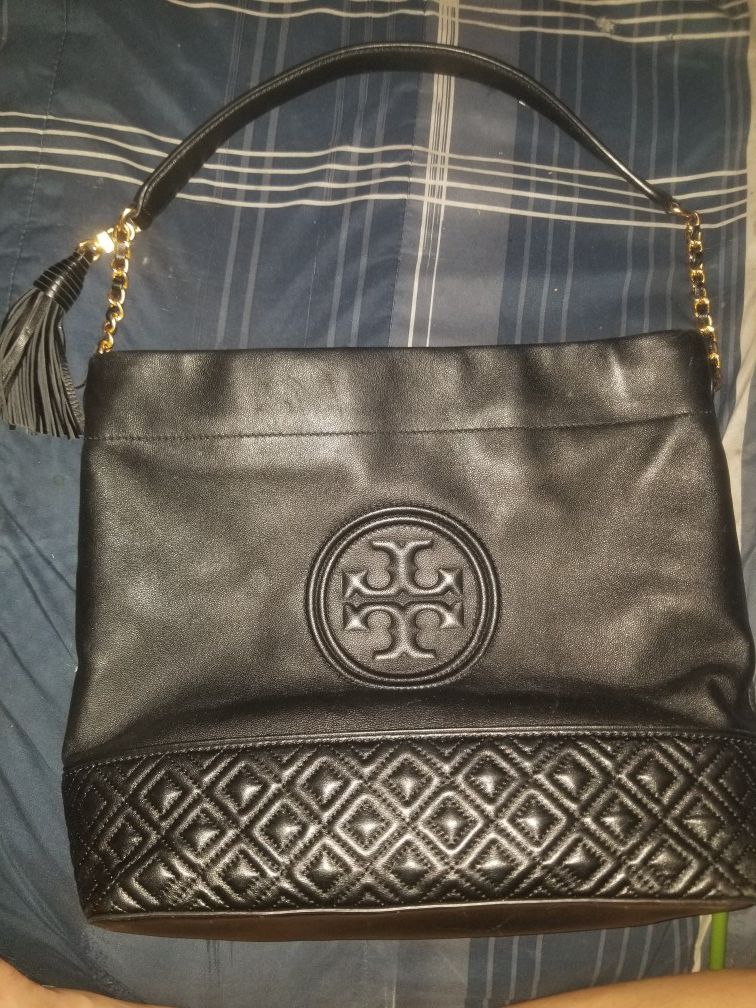 Tory Burch Fleming Quilted Leather Hobo Bag